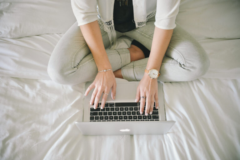 Is becoming an online freelance writer worth it?