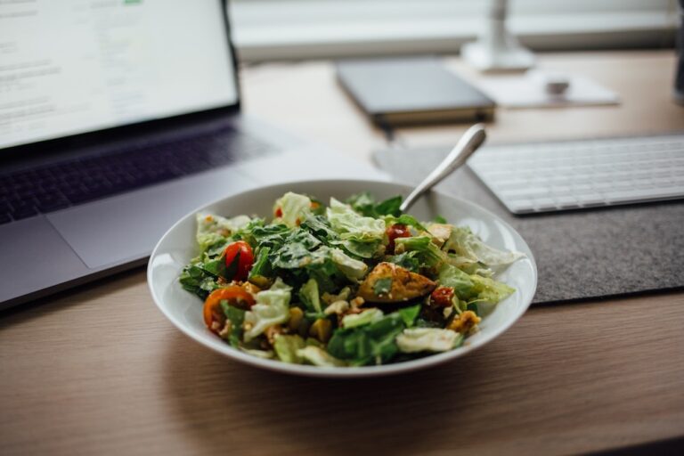 Healthy food to prepare when you’re working from home